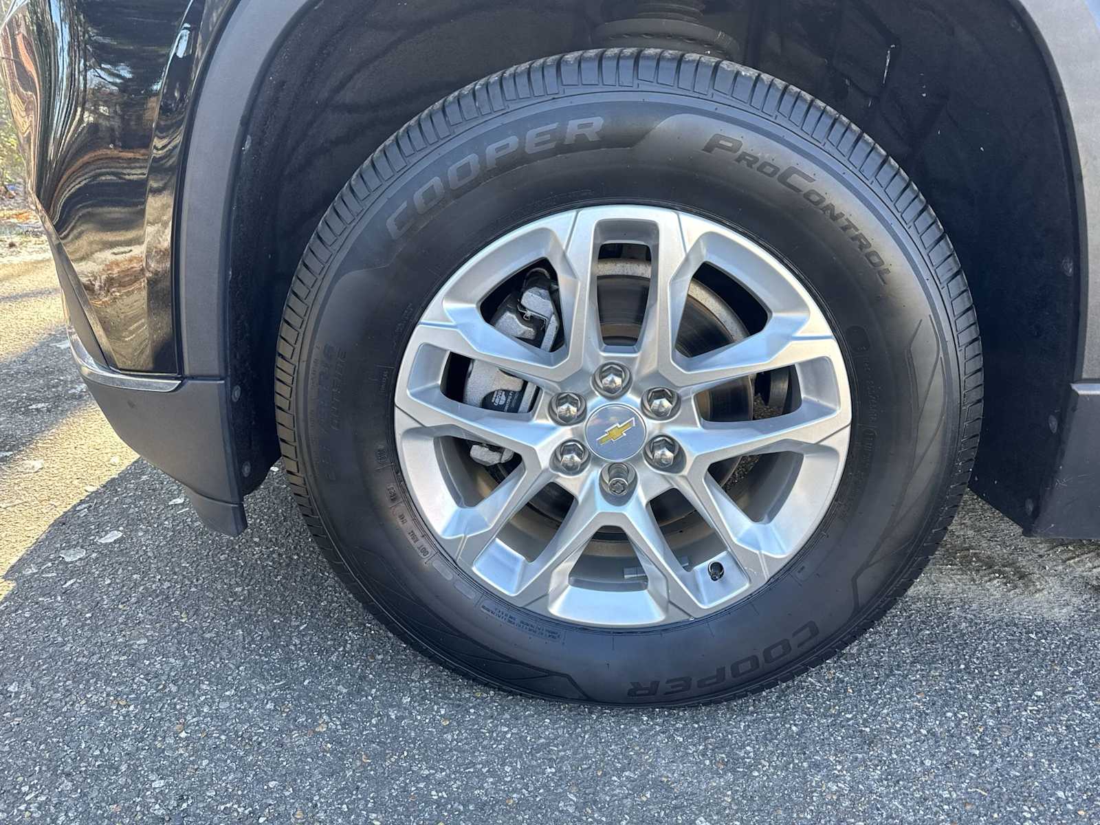 Thumbnail: 2020 Chevrolet Traverse - 18