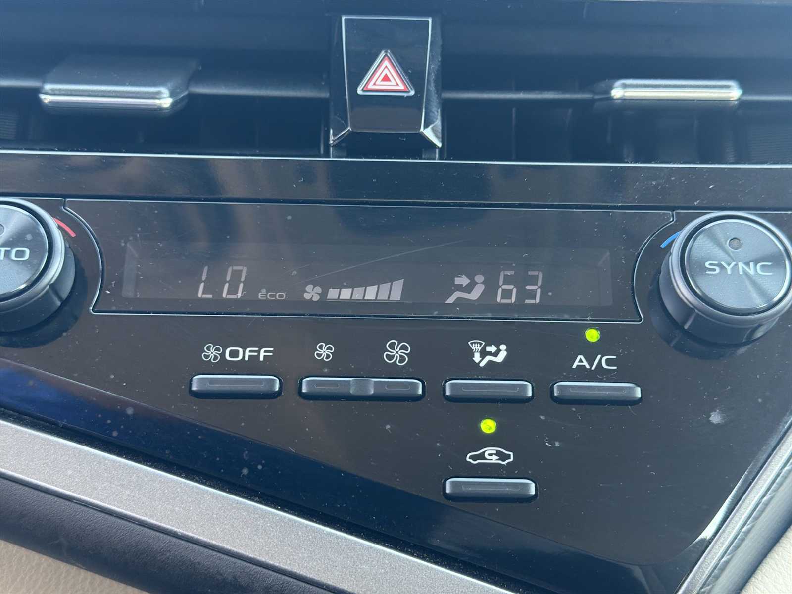 Thumbnail: 2024 Toyota Camry - 16