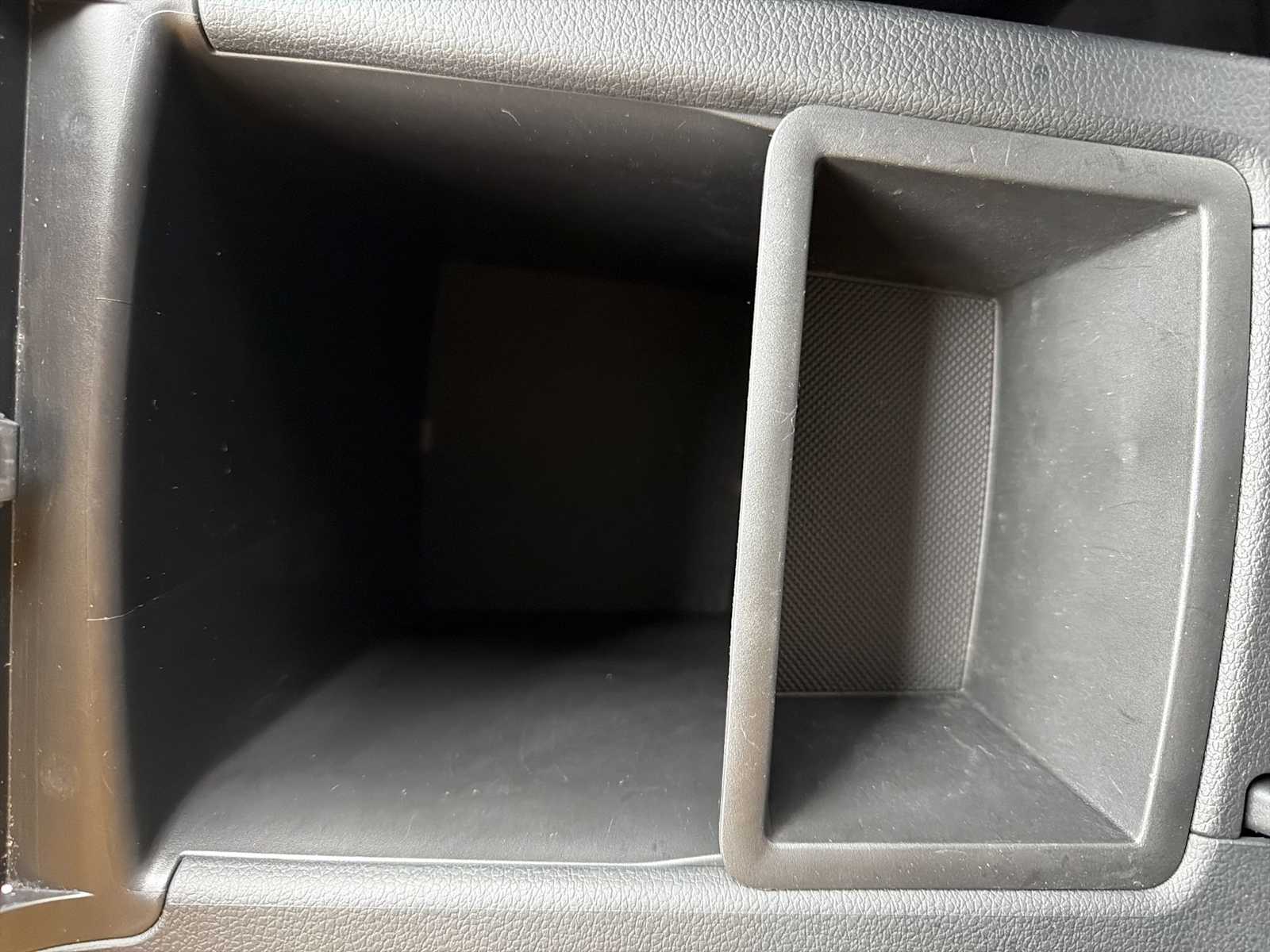 Thumbnail: 2022 Hyundai Santa Fe - 24