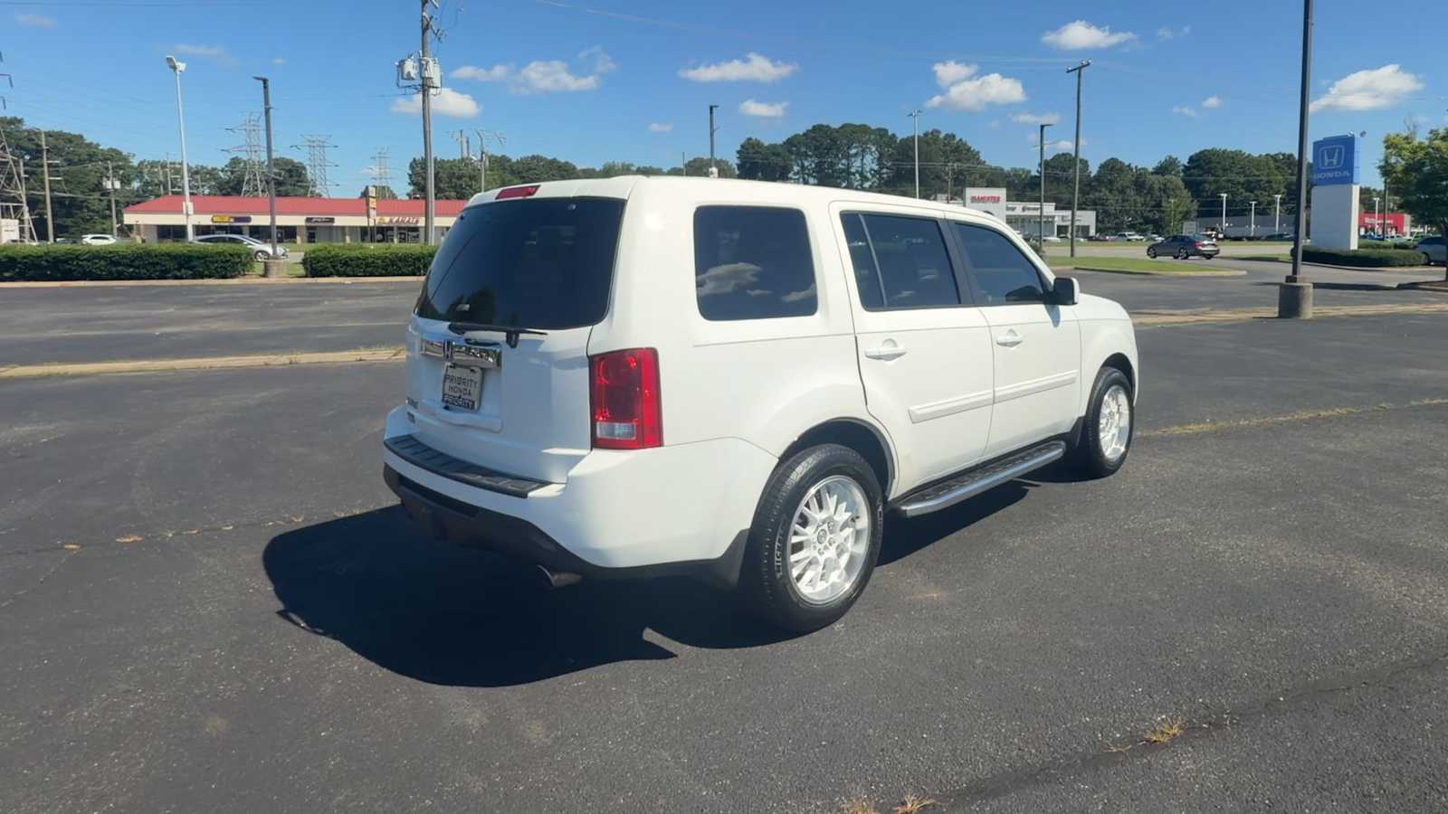 Thumbnail: 2012 Honda Pilot - 8