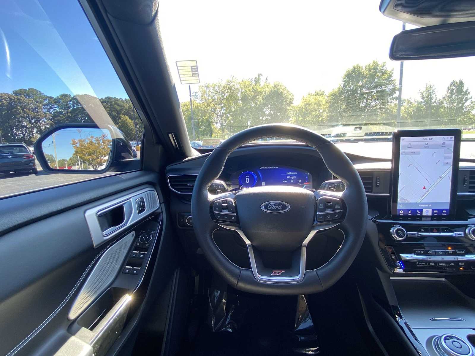 Thumbnail: 2023 Ford Explorer - 11