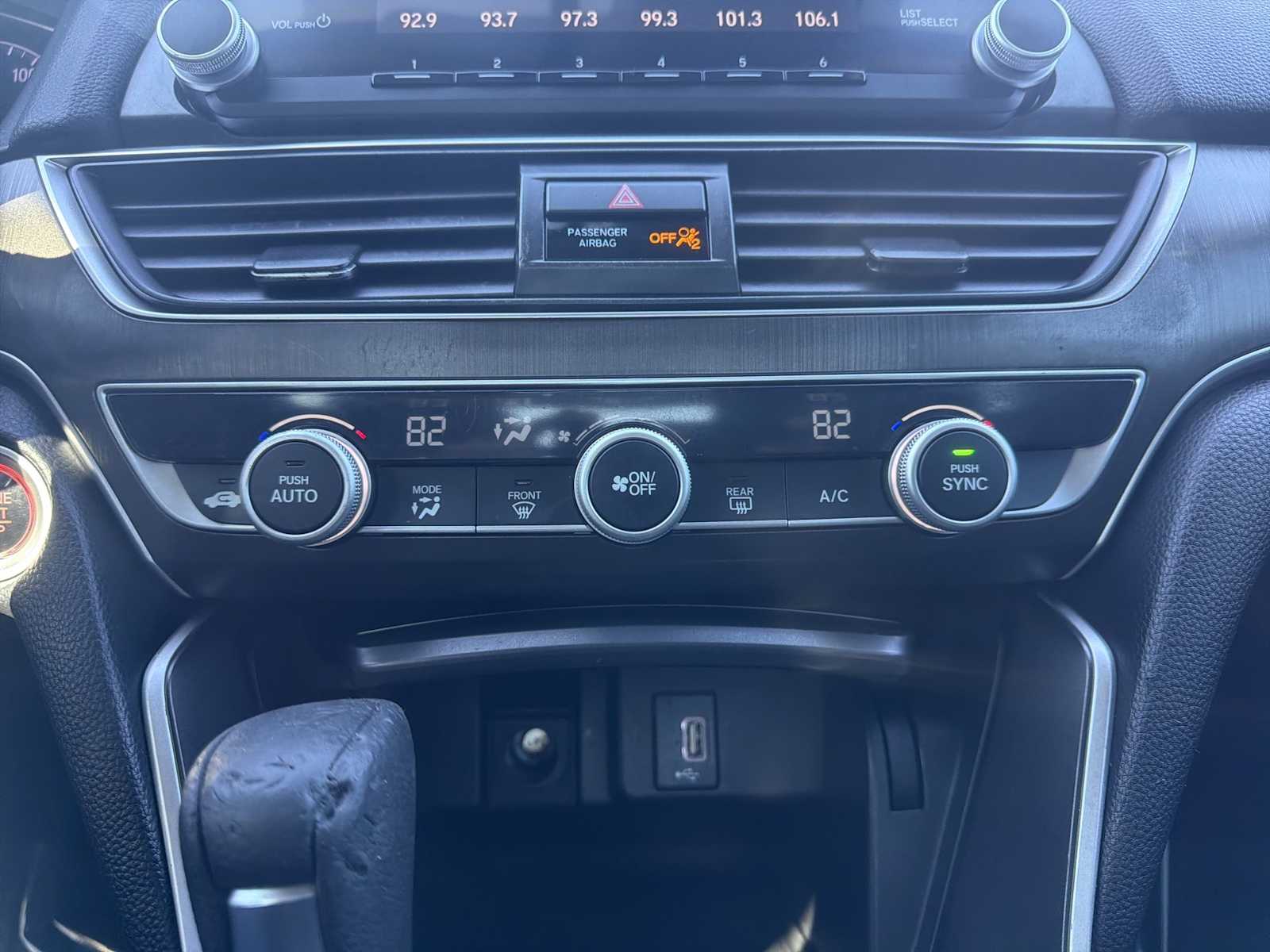 Thumbnail: 2019 Honda Accord - 16