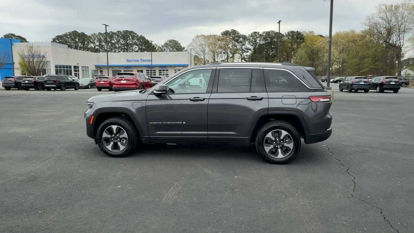 Thumbnail: 2024 Jeep Grand Cherokee - 5