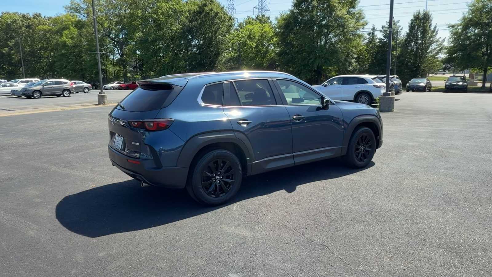 Thumbnail: 2025 Mazda CX-50 - 8
