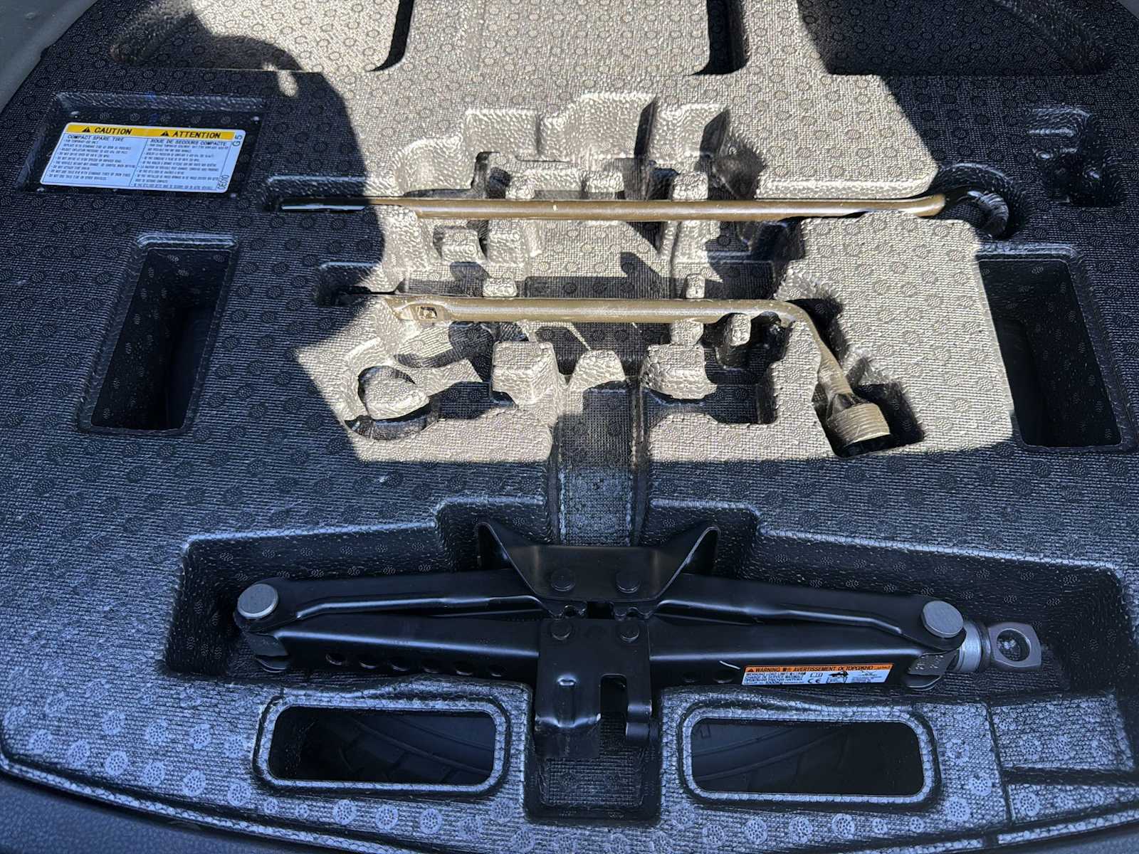 Thumbnail: 2022 Toyota Camry - 20