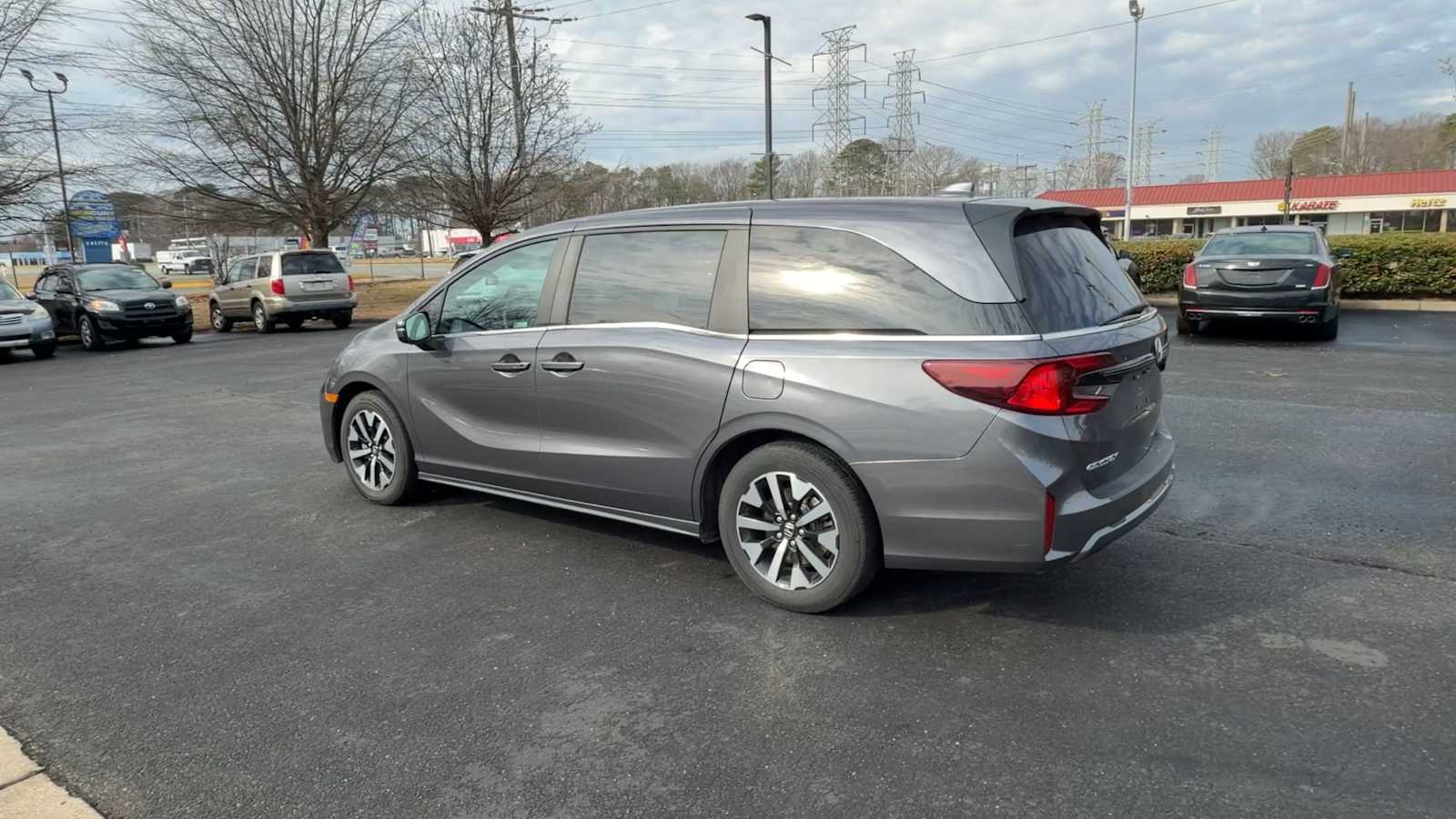 Thumbnail: 2025 Honda Odyssey - 6
