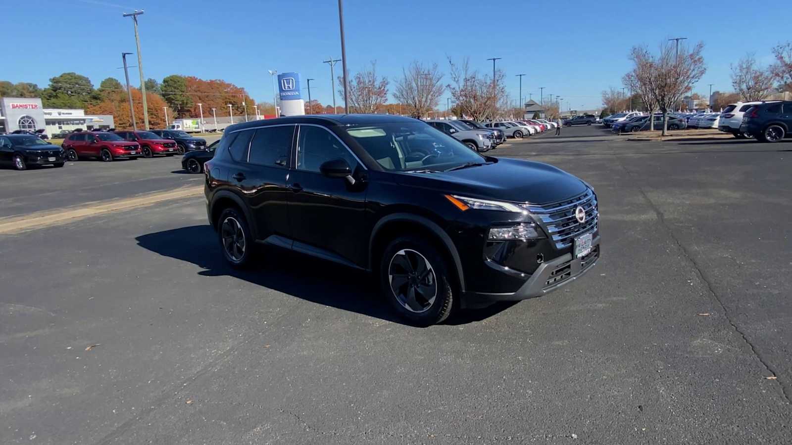 Thumbnail: 2025 Nissan Rogue - 2