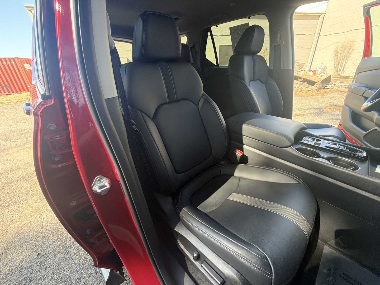 Thumbnail: 2025 Honda Pilot - 26