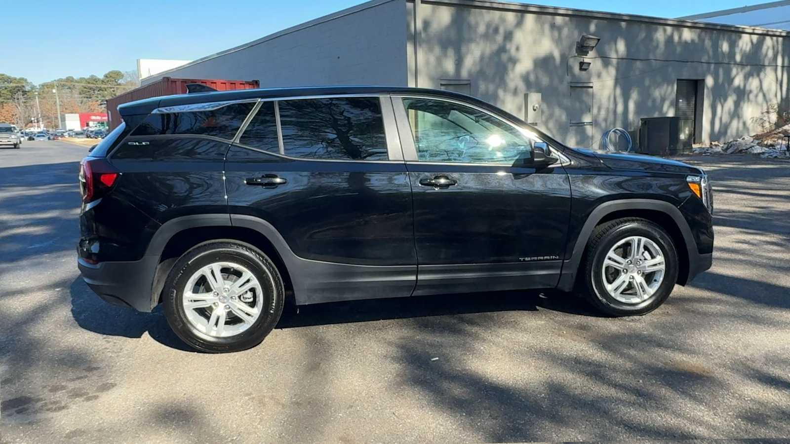 Thumbnail: 2024 GMC Terrain - 9