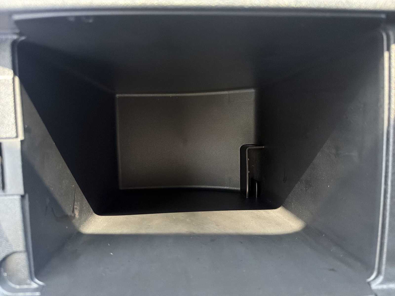 Thumbnail: 2024 Chevrolet Malibu - 23