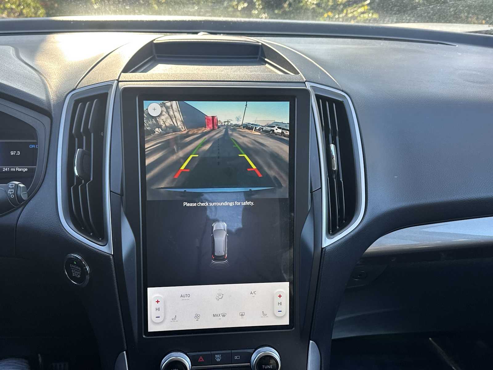 Thumbnail: 2024 Ford Edge - 22