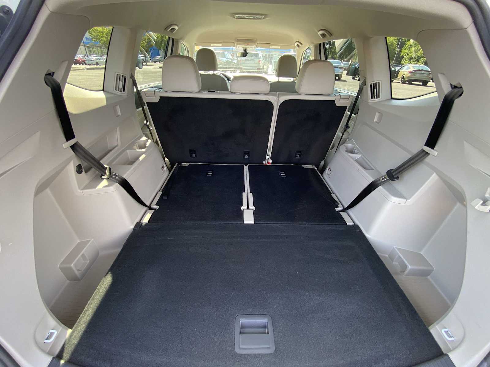 Thumbnail: 2022 Volkswagen Atlas - 19