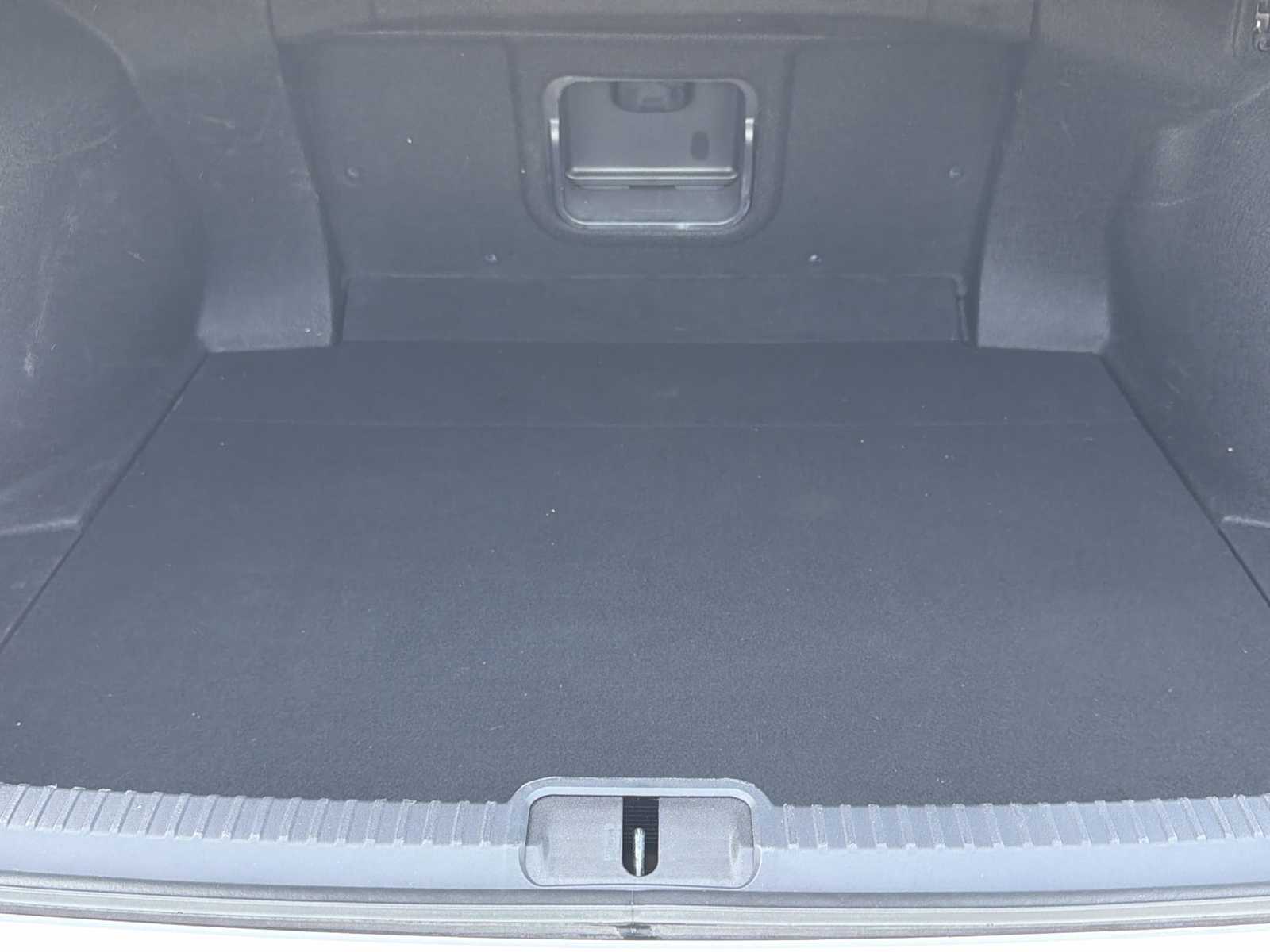 Thumbnail: 2019 Lexus ES - 21