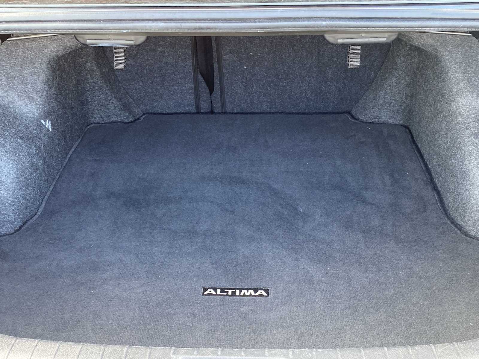 Thumbnail: 2023 Nissan Altima - 19