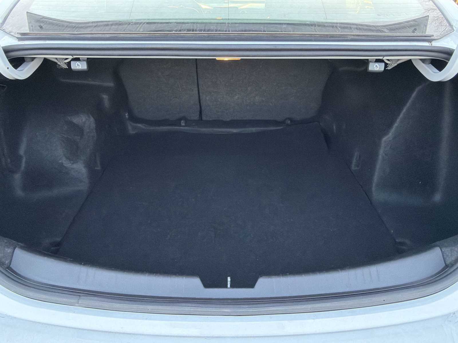 Thumbnail: 2024 Chevrolet Malibu - 19