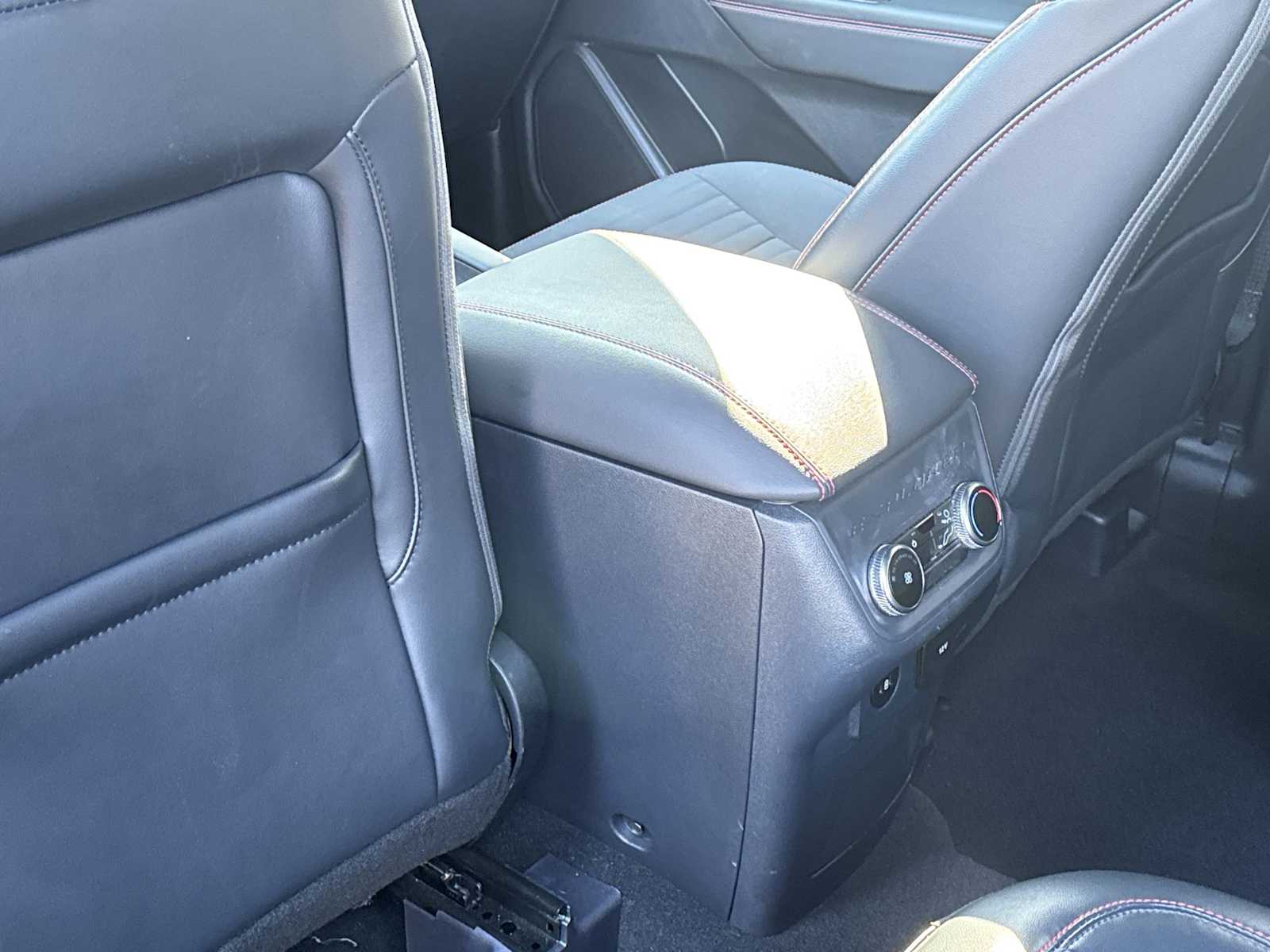 Thumbnail: 2025 Ford Explorer - 22