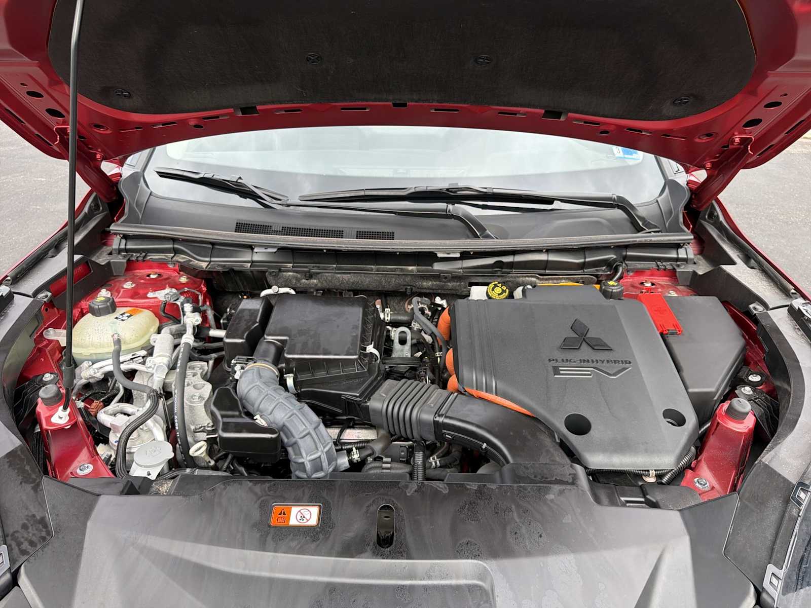 Thumbnail: 2024 Mitsubishi Outlander - 17