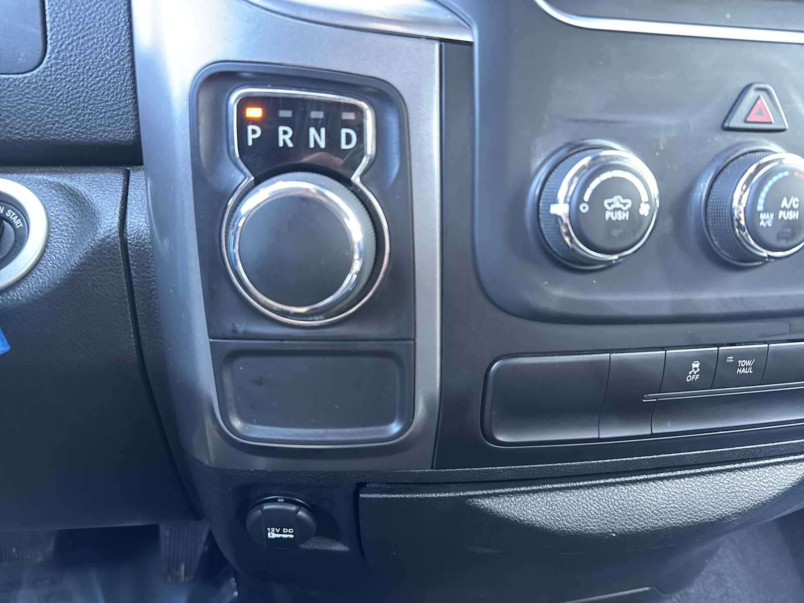 Thumbnail: 2024 RAM 1500 Classic - 20