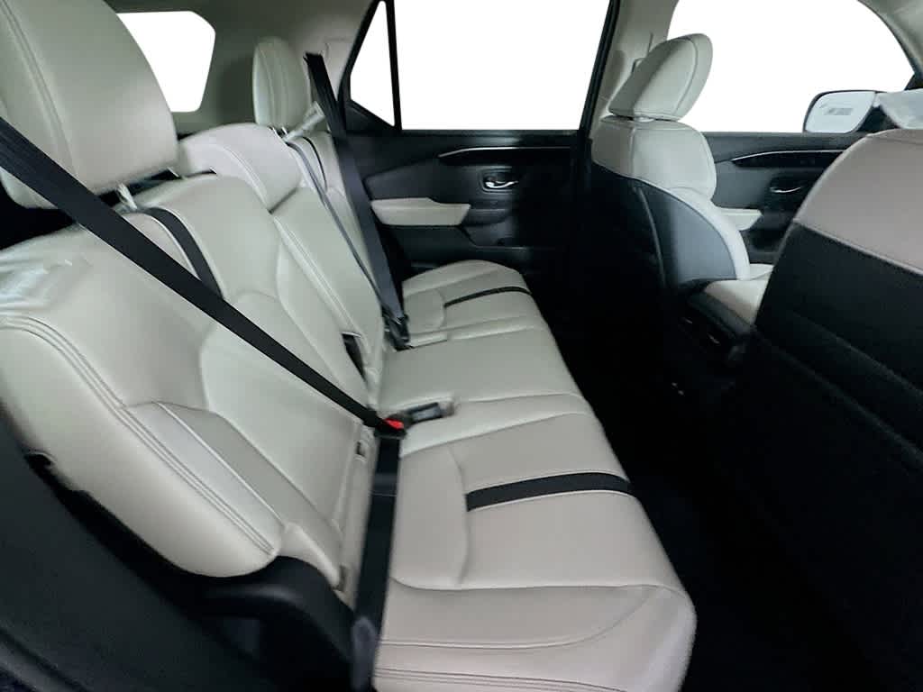 2026 Honda Passport  17