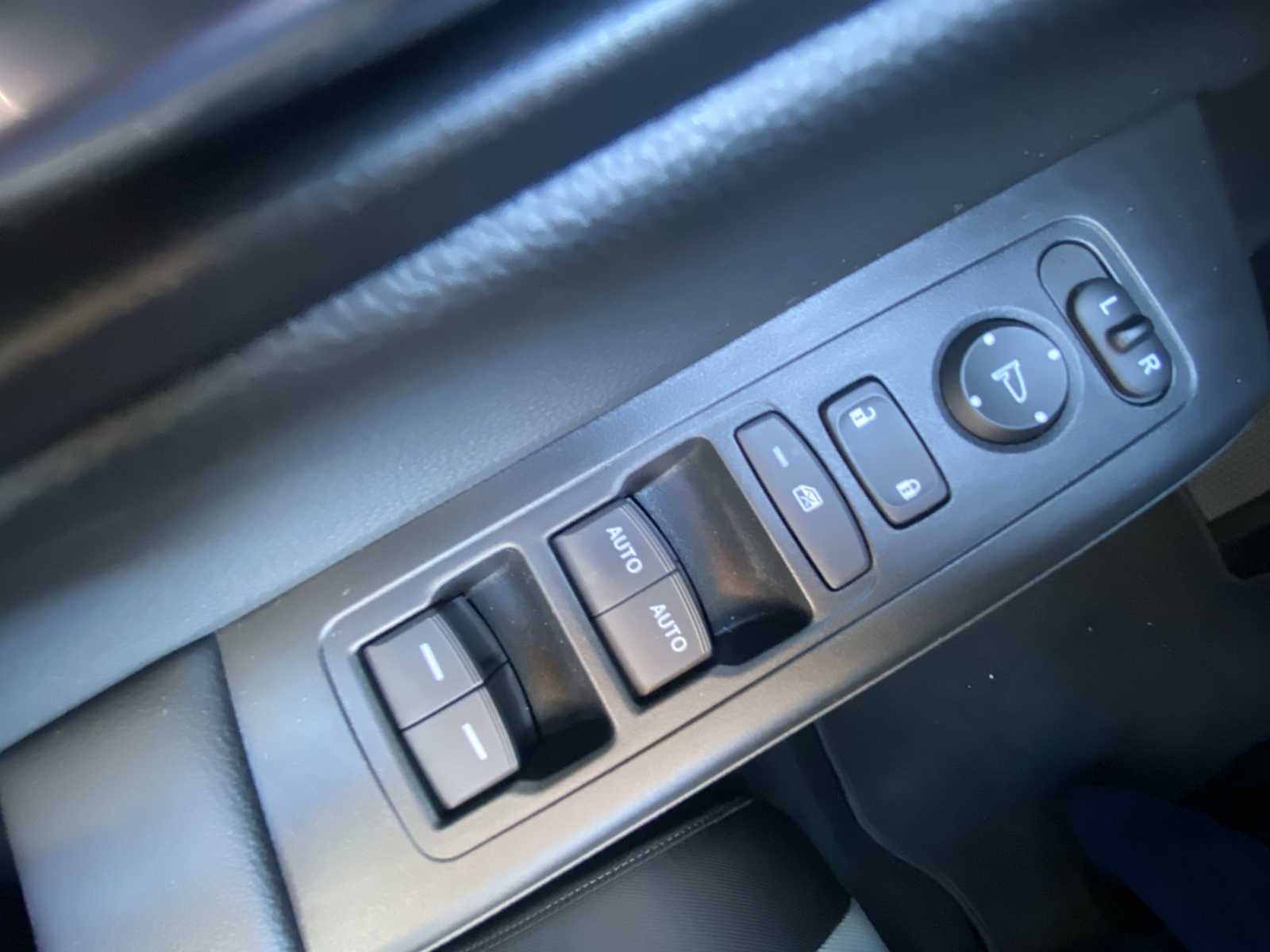 Thumbnail: 2025 Honda CR-V - 15