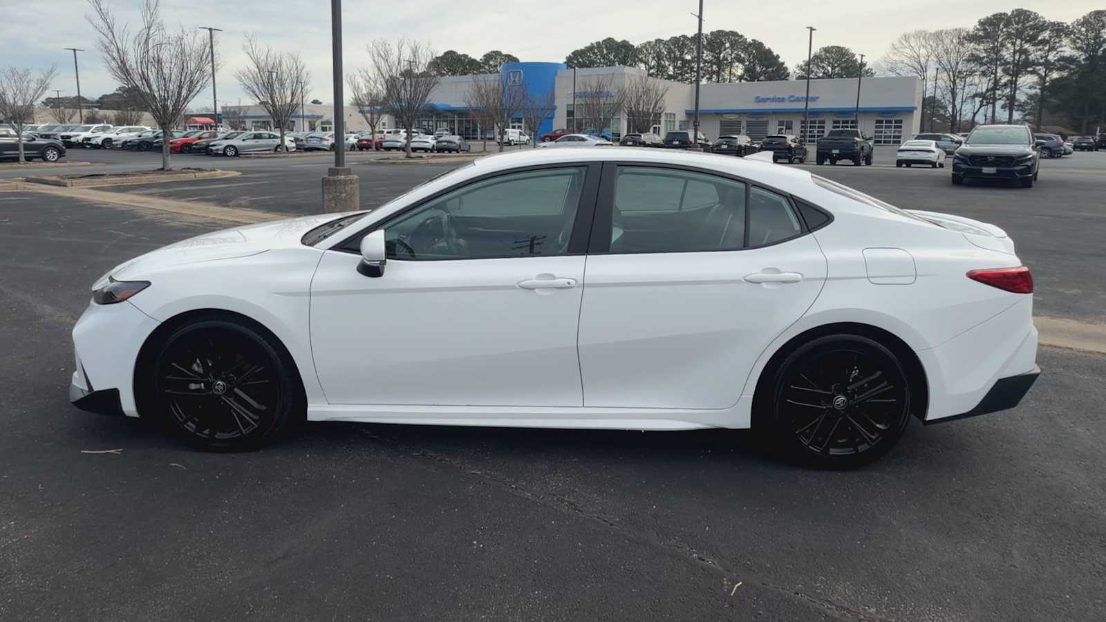 Thumbnail: 2025 Toyota Camry - 5