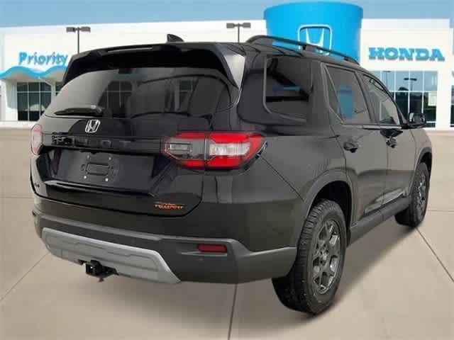 Thumbnail: 2025 Honda Pilot - 8