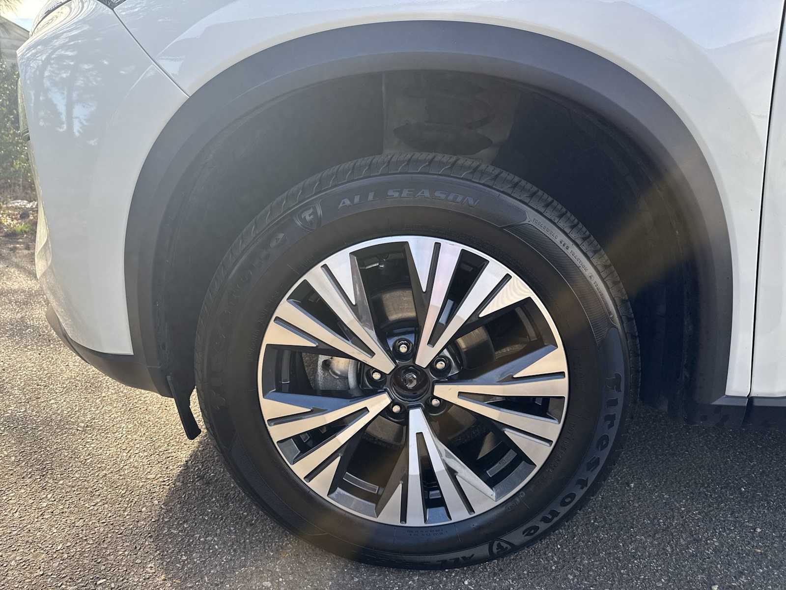 Thumbnail: 2023 Nissan Rogue - 17