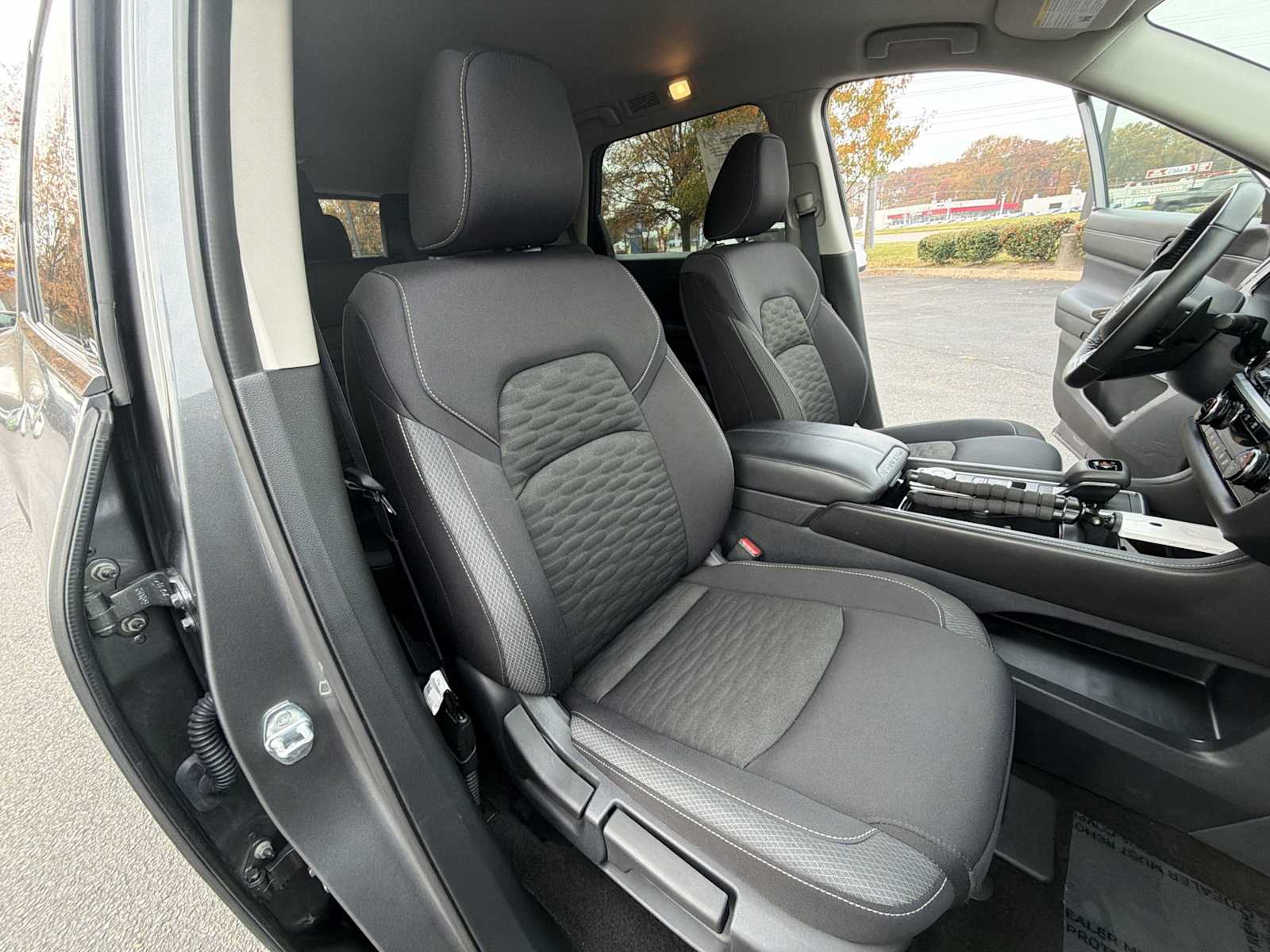 Thumbnail: 2025 Nissan Pathfinder - 26