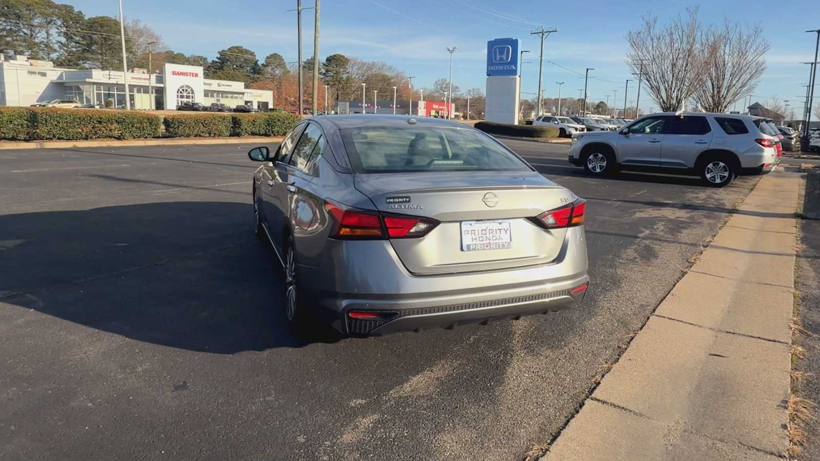 Thumbnail: 2023 Nissan Altima - 7