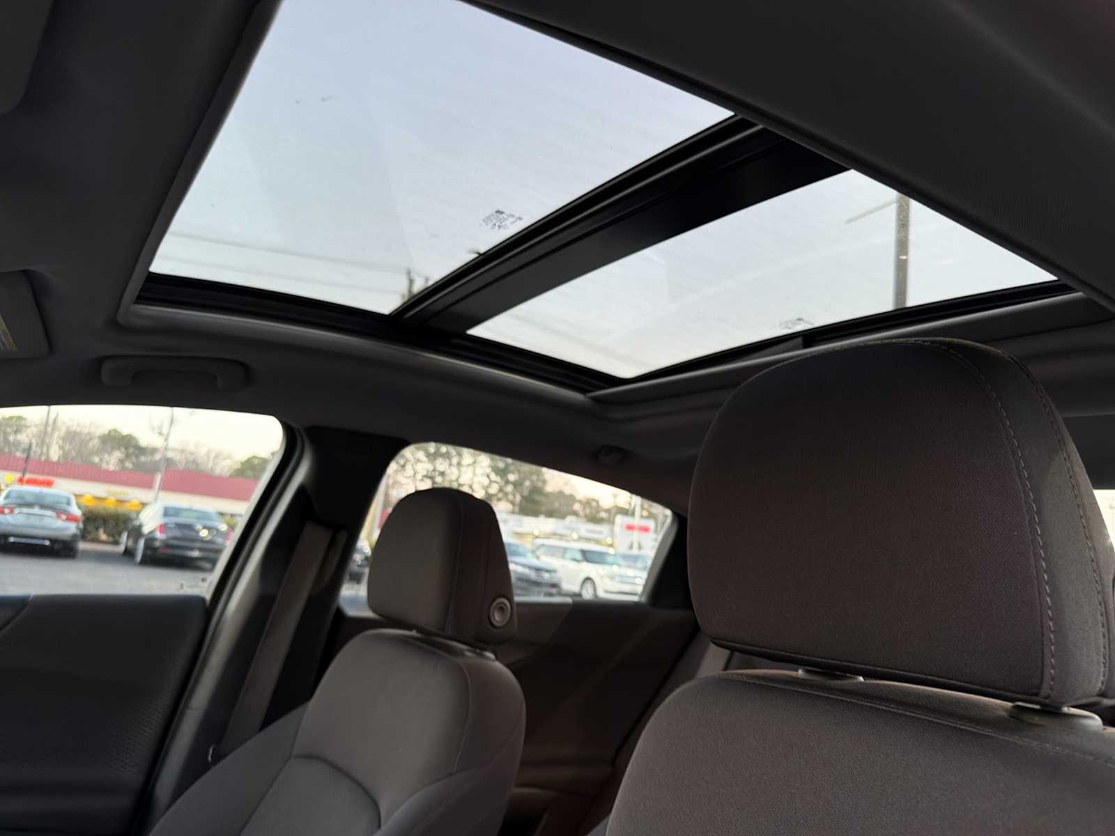 Thumbnail: 2023 Chevrolet Malibu - 16