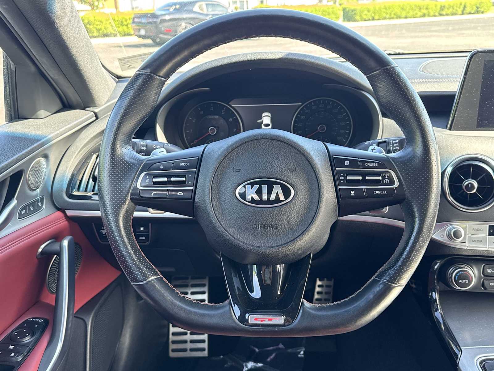 Thumbnail: 2020 Kia Stinger - 11