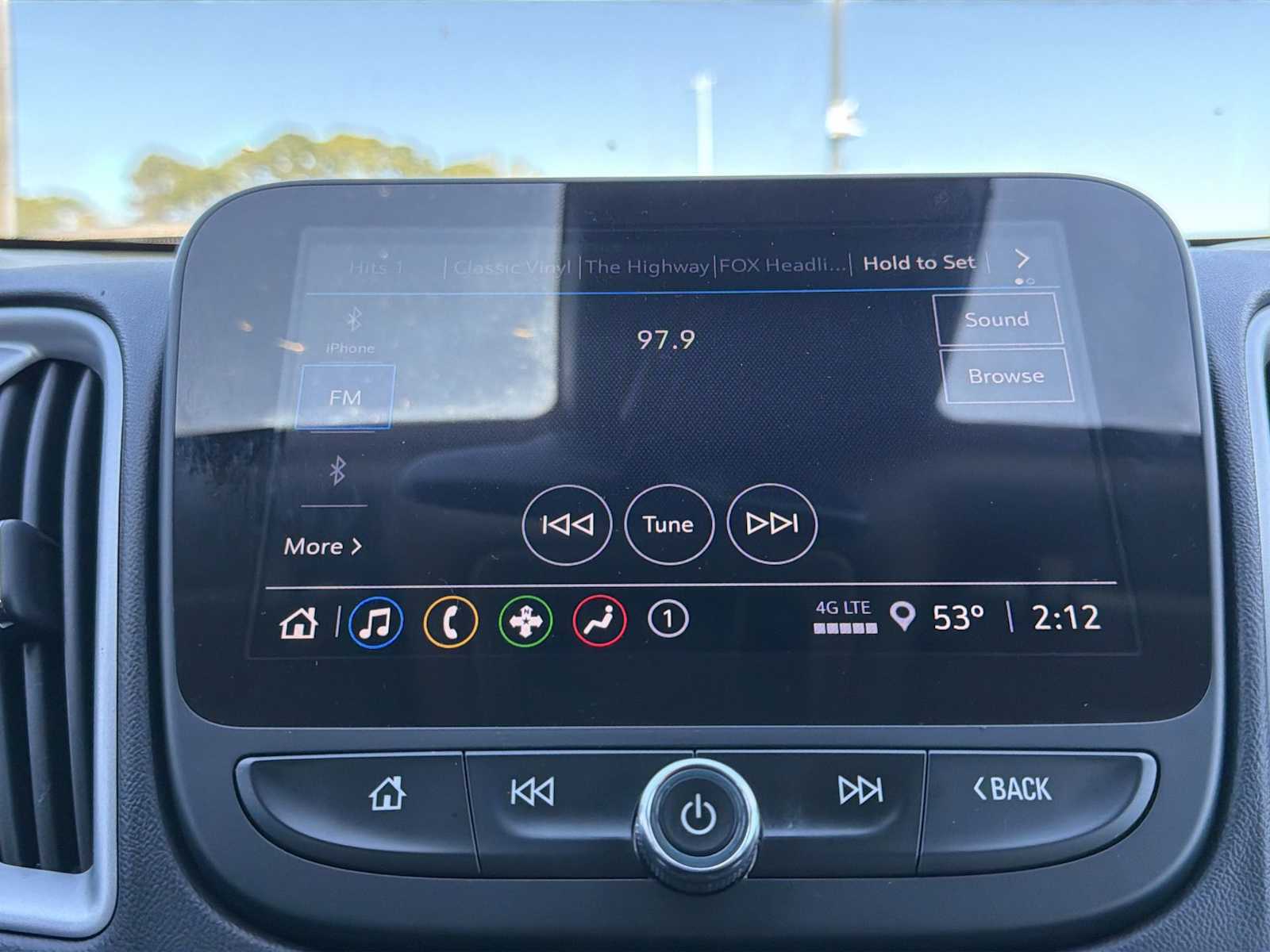 Thumbnail: 2024 Chevrolet Malibu - 12