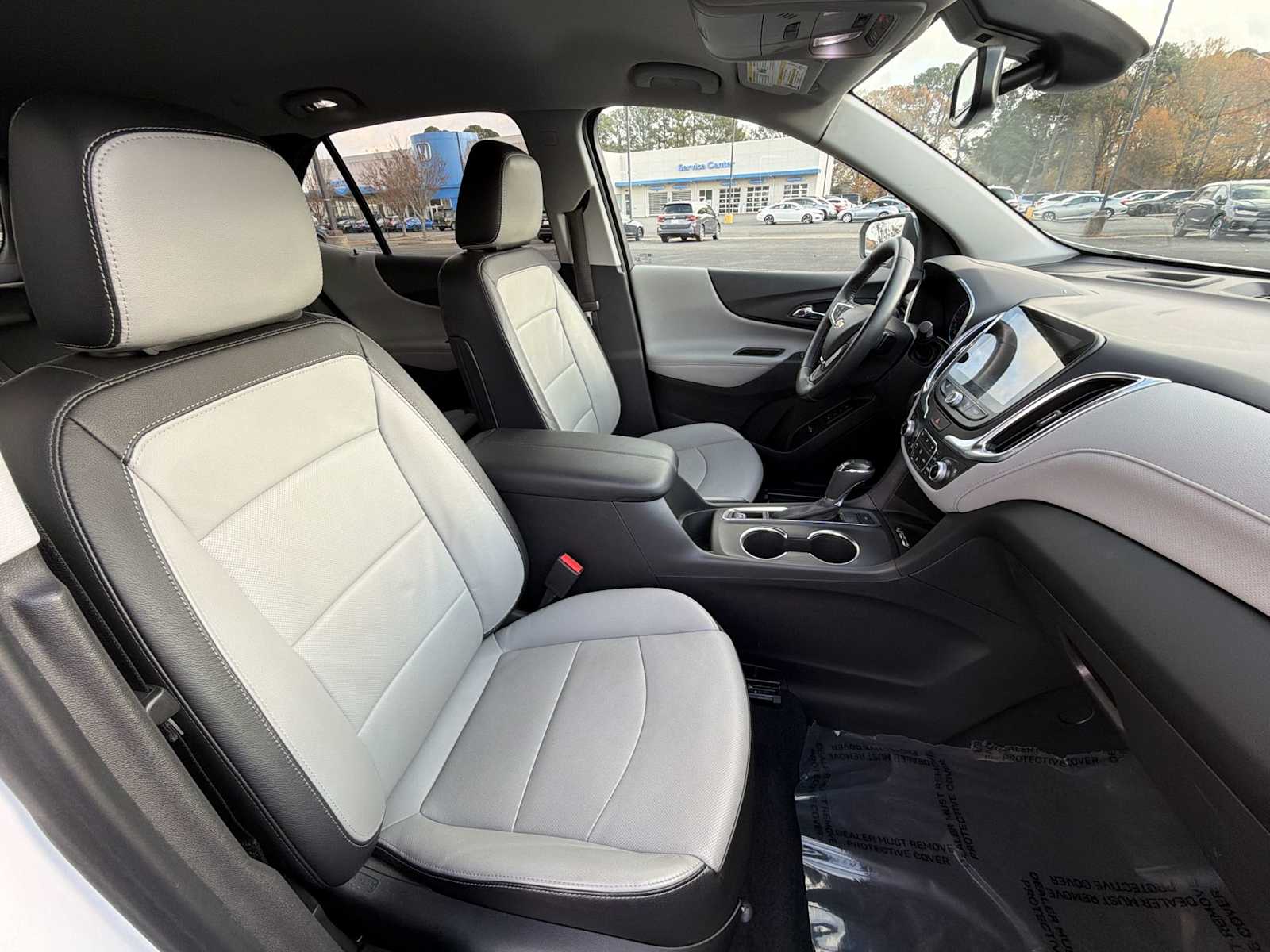 Thumbnail: 2021 Chevrolet Equinox - 24