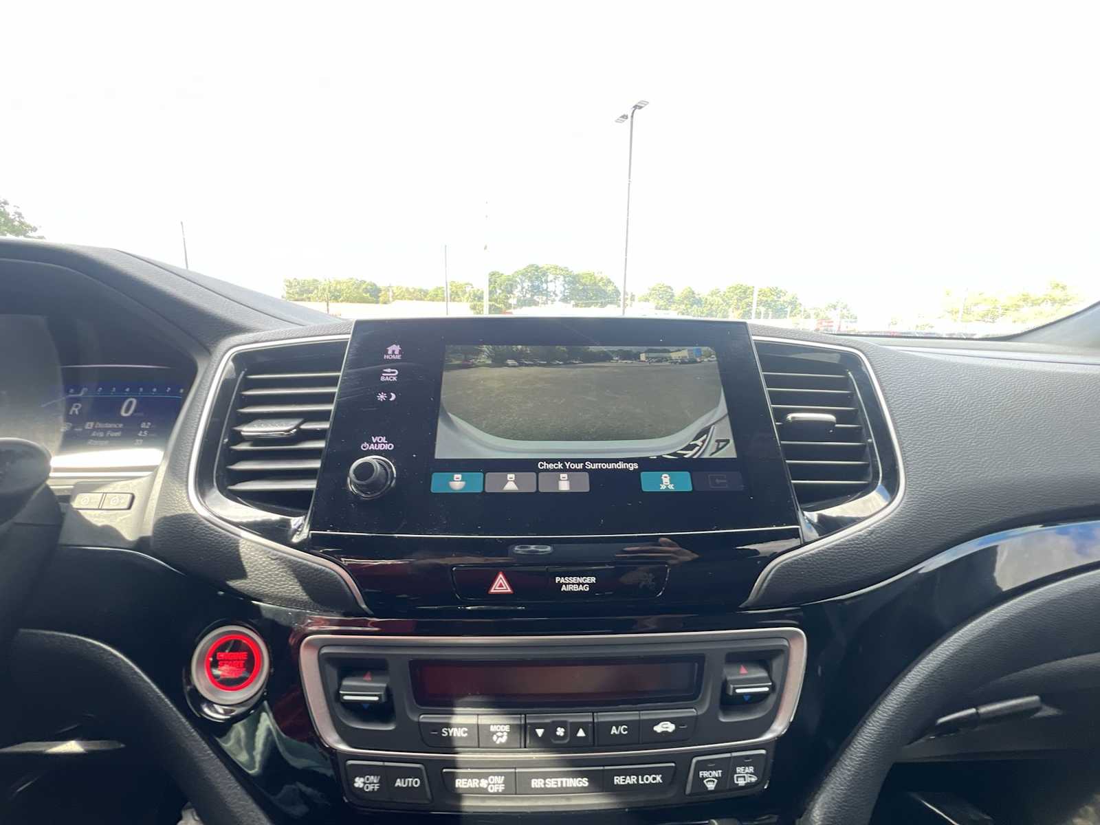 Thumbnail: 2022 Honda Pilot - 25