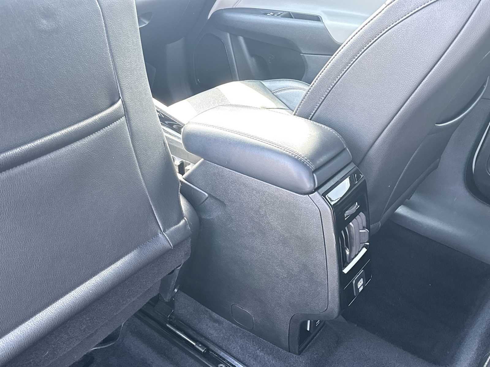 Thumbnail: 2024 Jeep Compass - 21