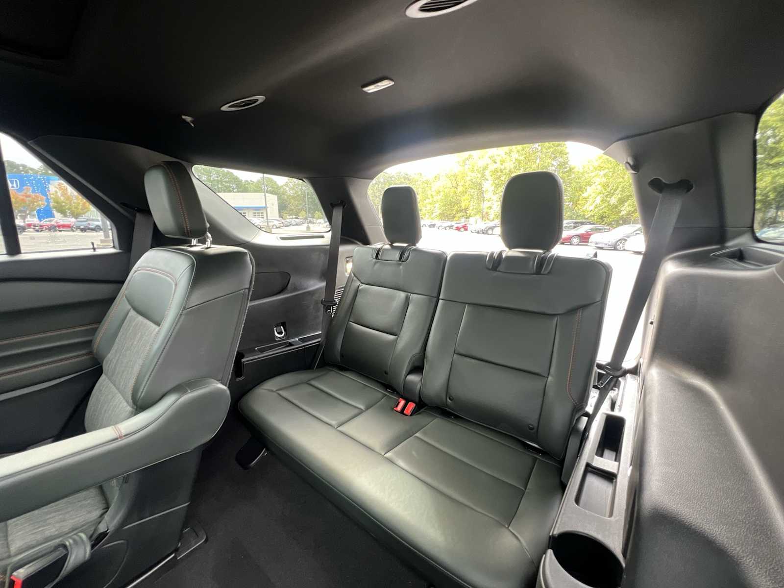 Thumbnail: 2023 Ford Explorer - 27