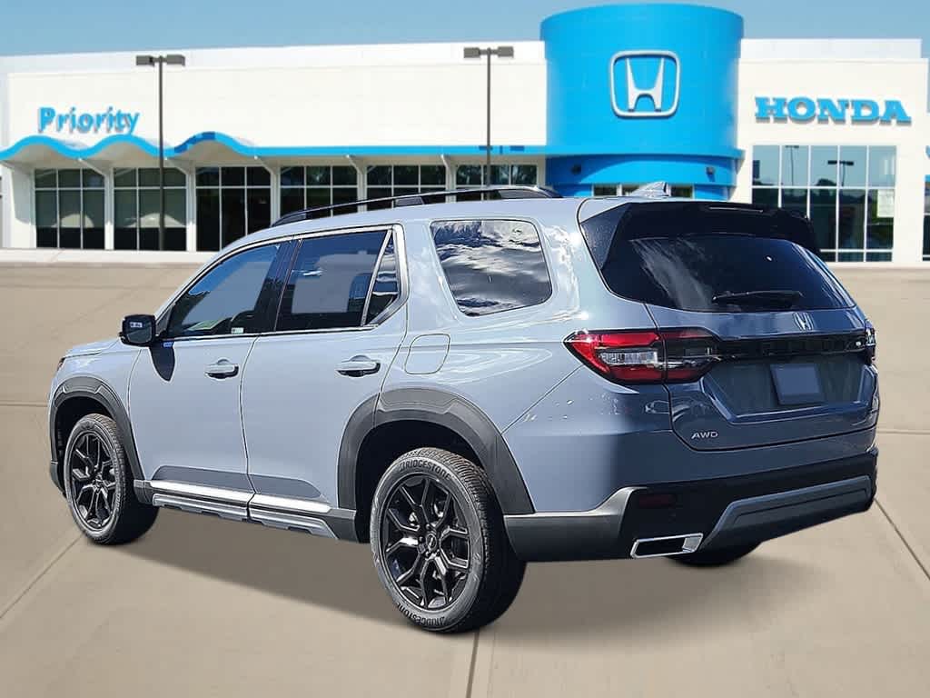 Thumbnail: 2025 Honda Pilot - 2