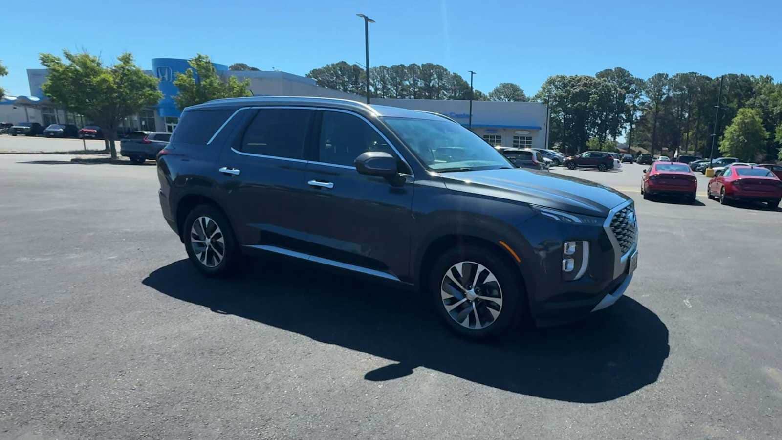 Thumbnail: 2020 Hyundai Palisade - 2