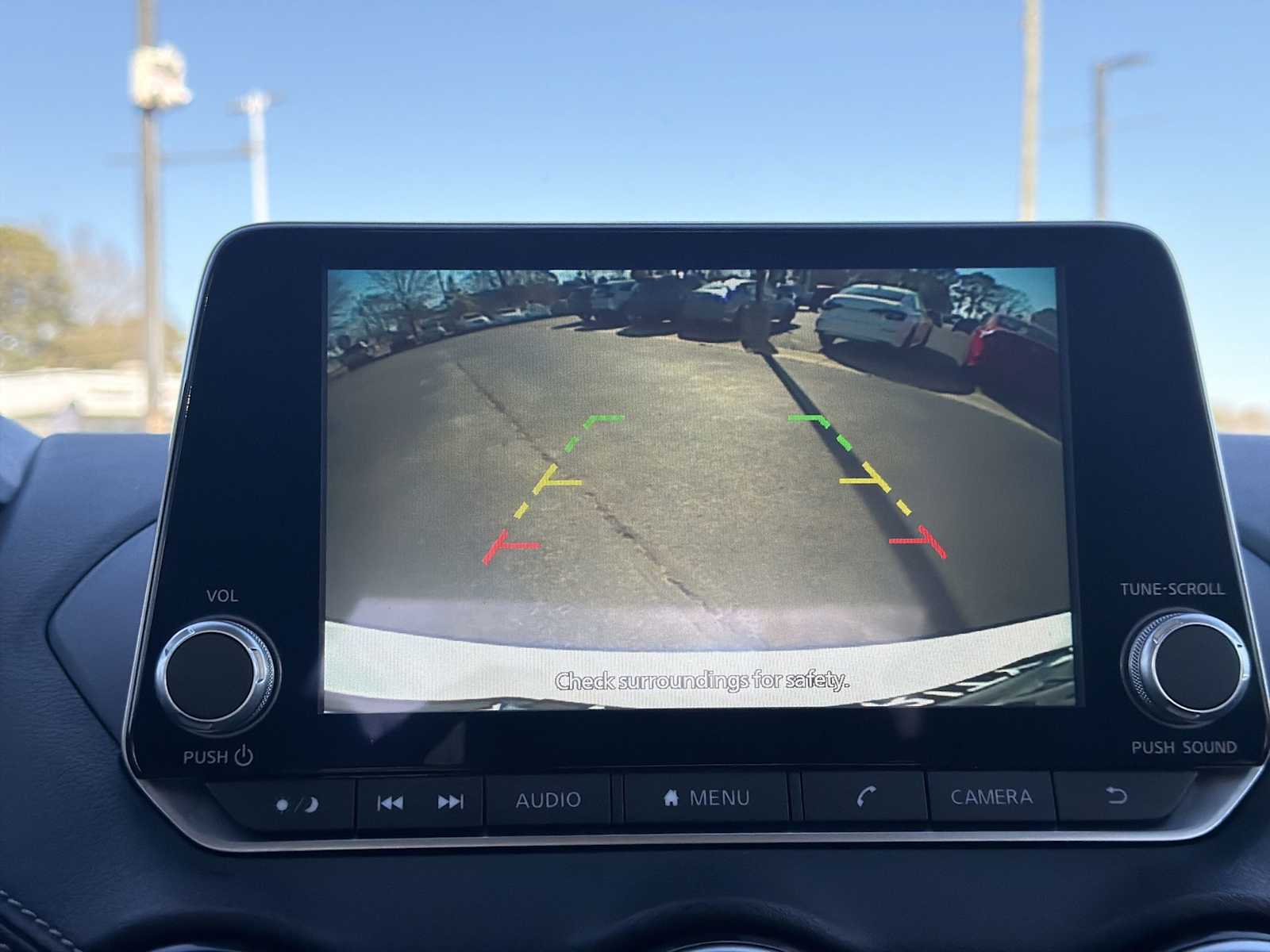 Thumbnail: 2023 Nissan Sentra - 23