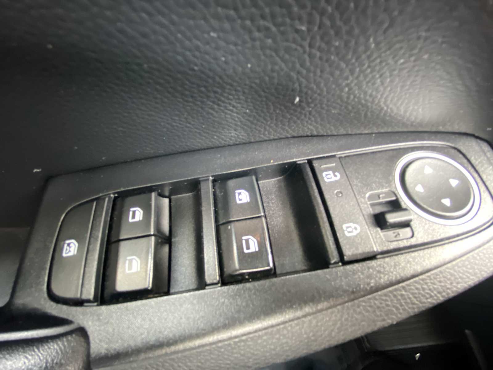 Thumbnail: 2024 Kia Seltos - 15