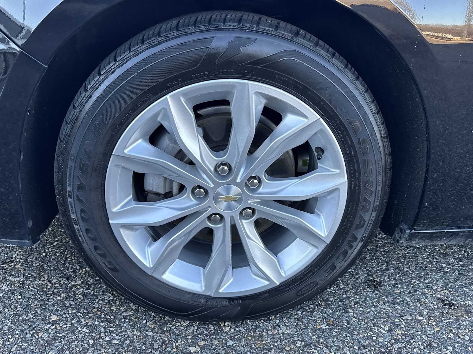 Thumbnail: 2024 Chevrolet Malibu - 18