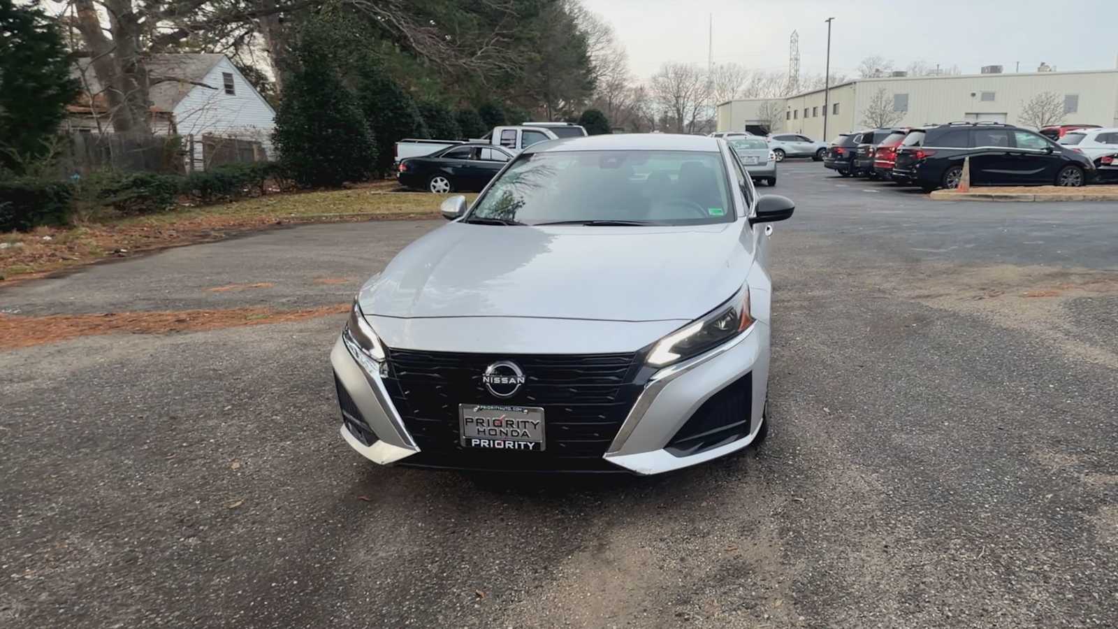 Thumbnail: 2024 Nissan Altima - 3