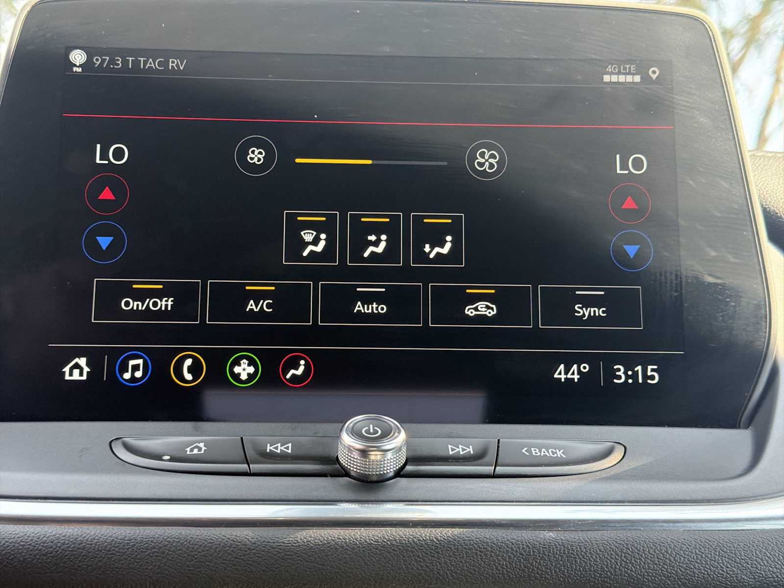 Thumbnail: 2024 Chevrolet Blazer - 16