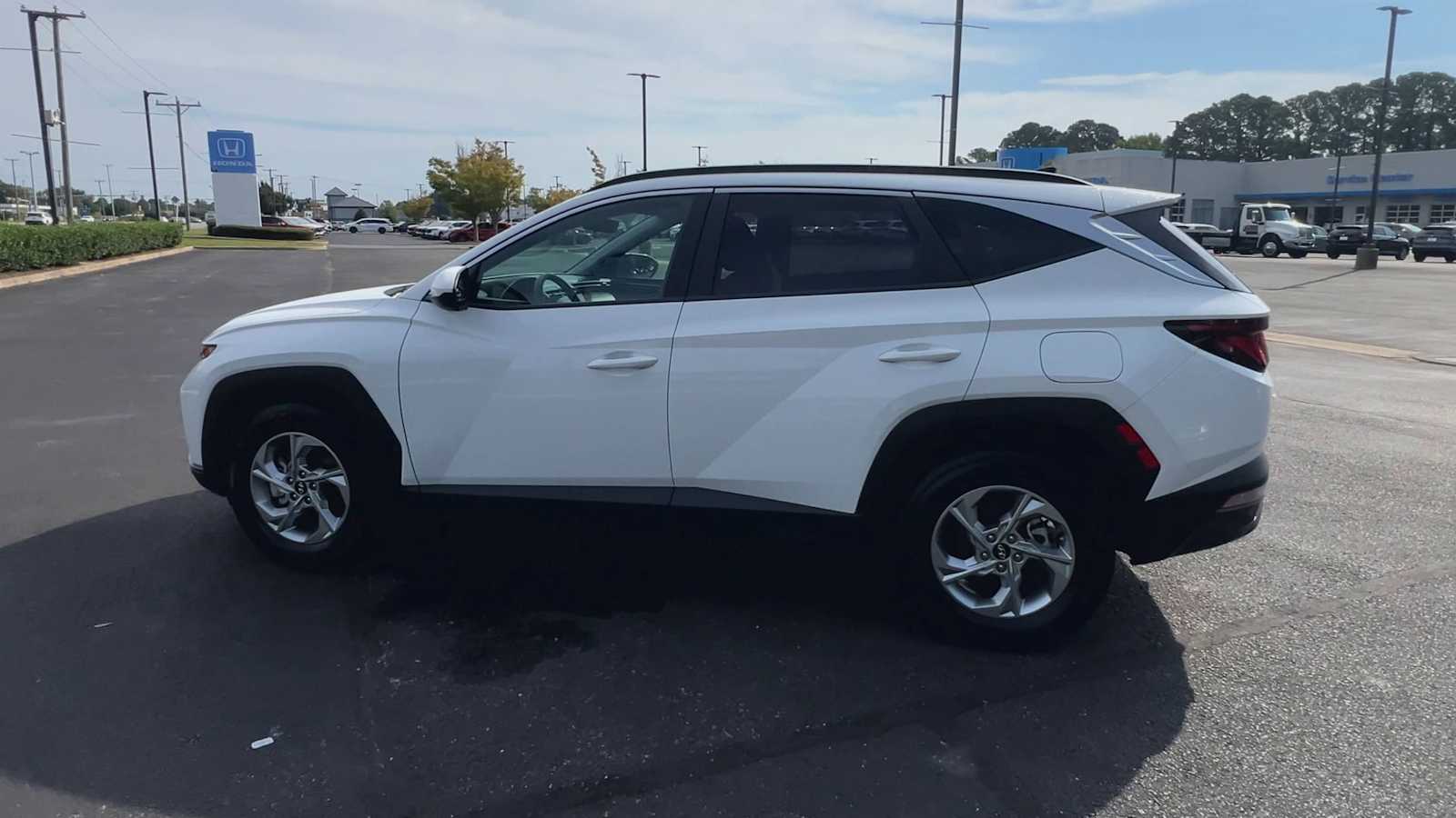 Thumbnail: 2024 Hyundai Tucson - 6