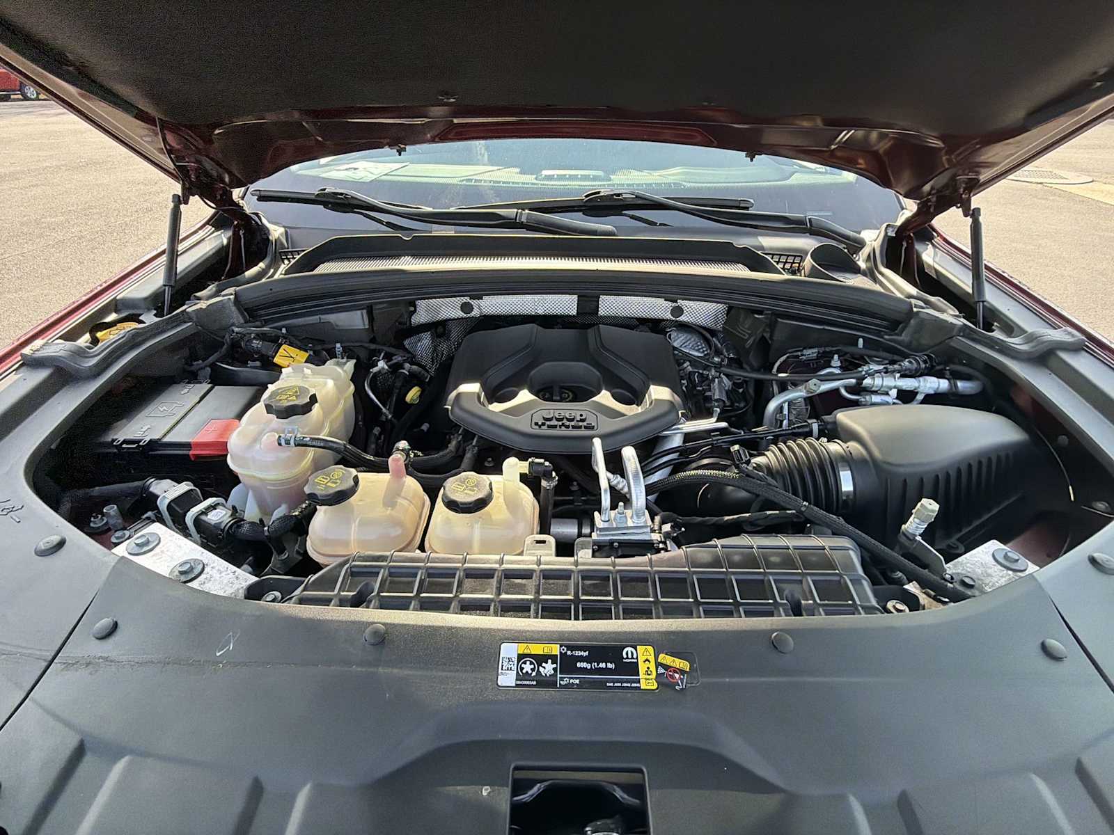 Thumbnail: 2024 Jeep Grand Cherokee - 18