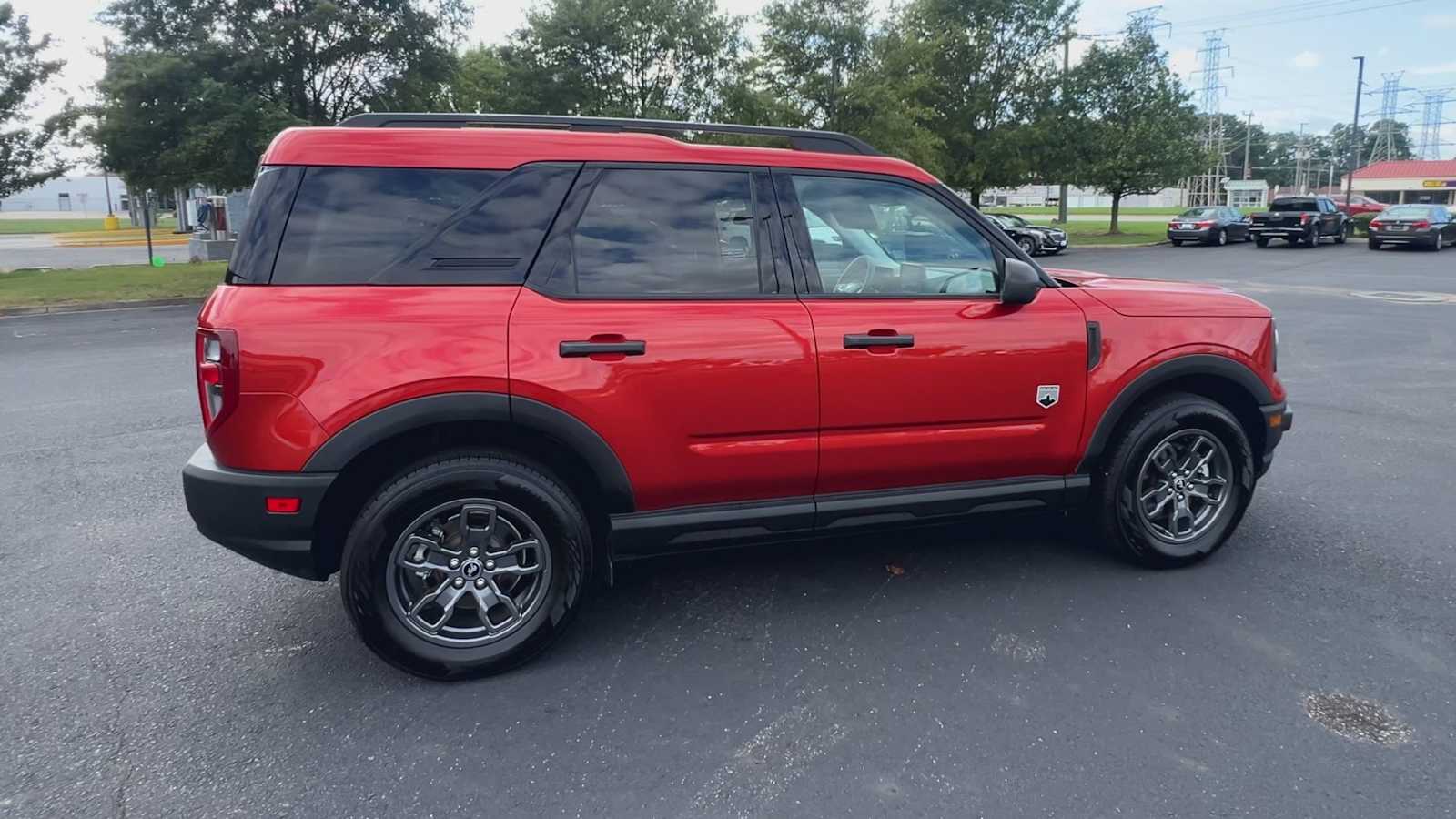 Thumbnail: 2023 Ford Bronco Sport - 9