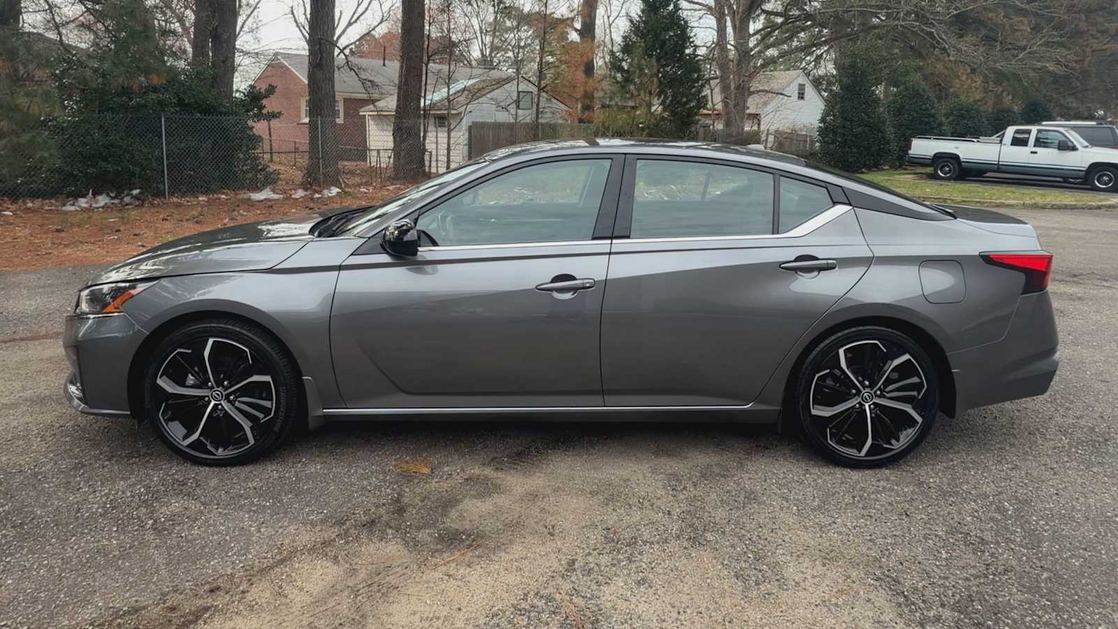 Thumbnail: 2024 Nissan Altima - 5