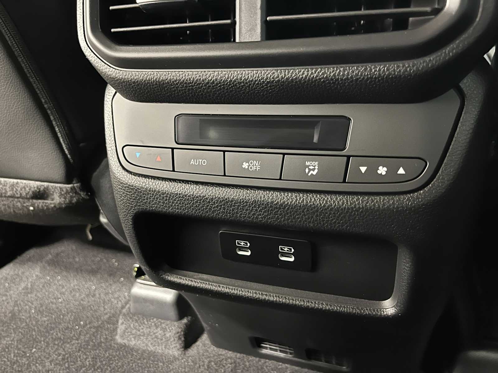 Thumbnail: 2026 Honda Pilot - 24