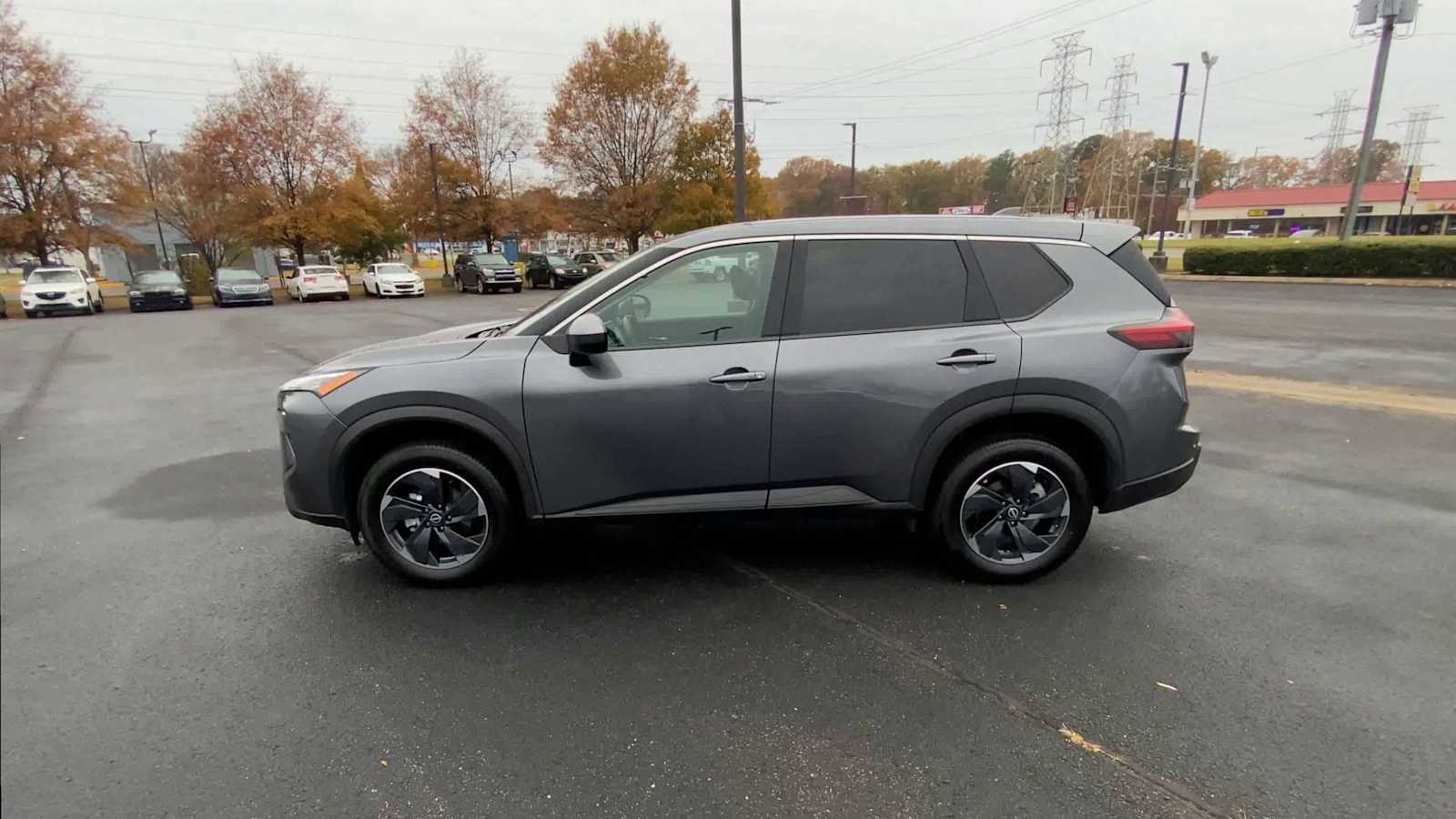 Thumbnail: 2025 Nissan Rogue - 5