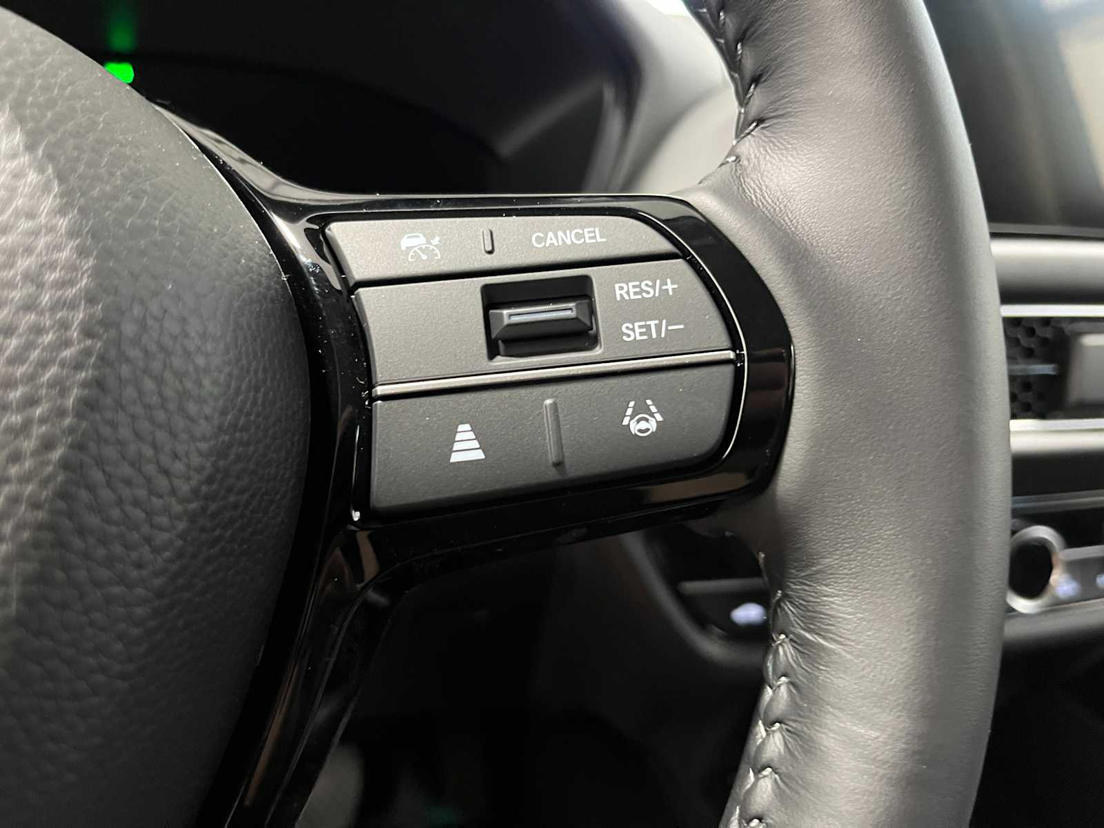 Thumbnail: 2026 Honda HR-V - 18